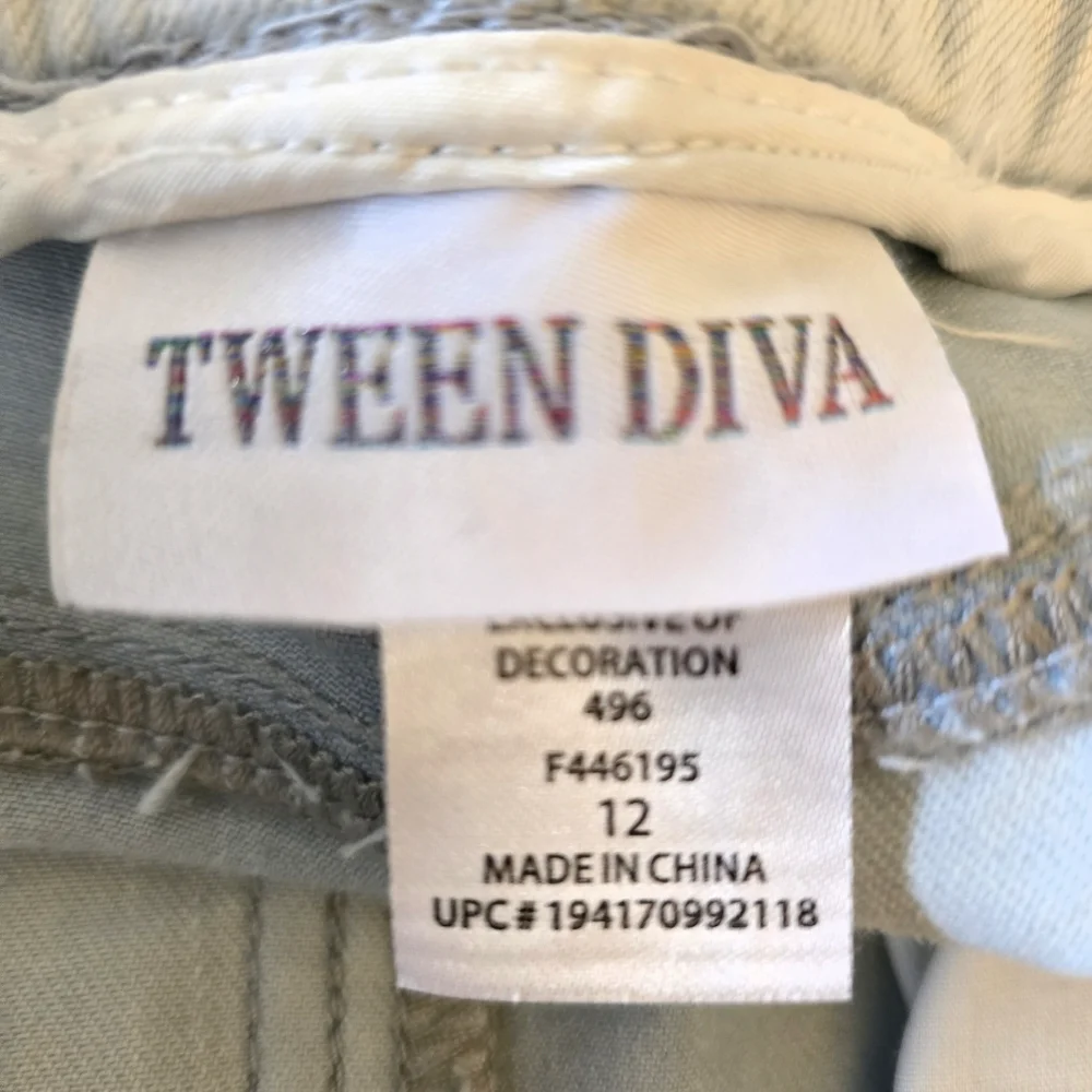 Girl's Tween Diva Light Blue Patchwork Pull On Flare Jeans NWOT 12